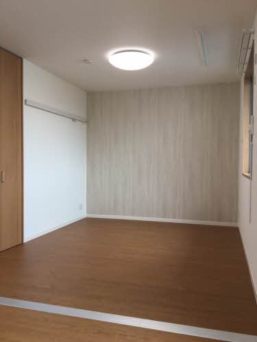 メゾン　ド　クリーク 0203号-10