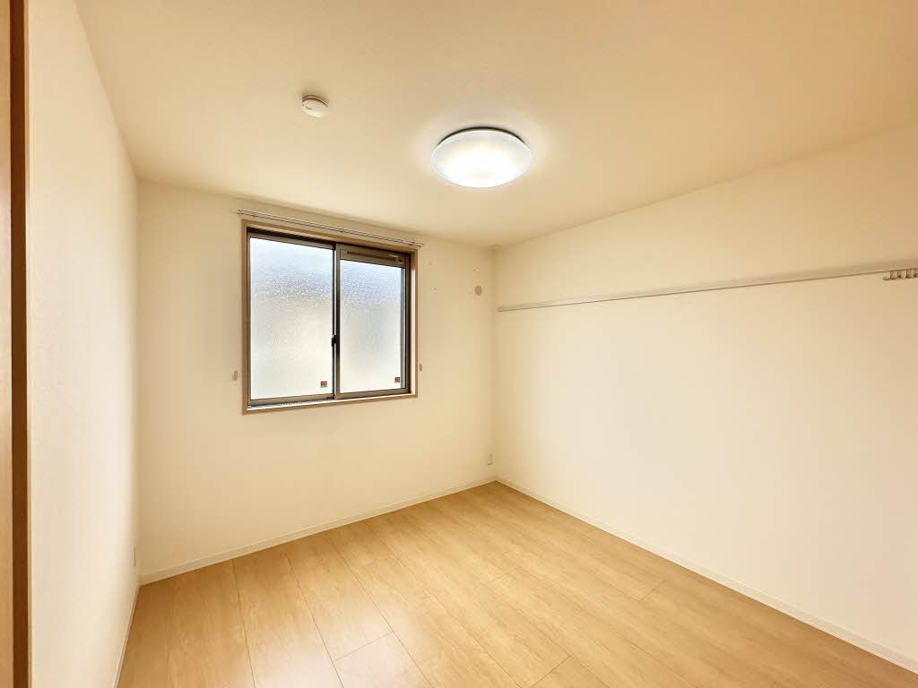 バトー　エメロード A102号-7