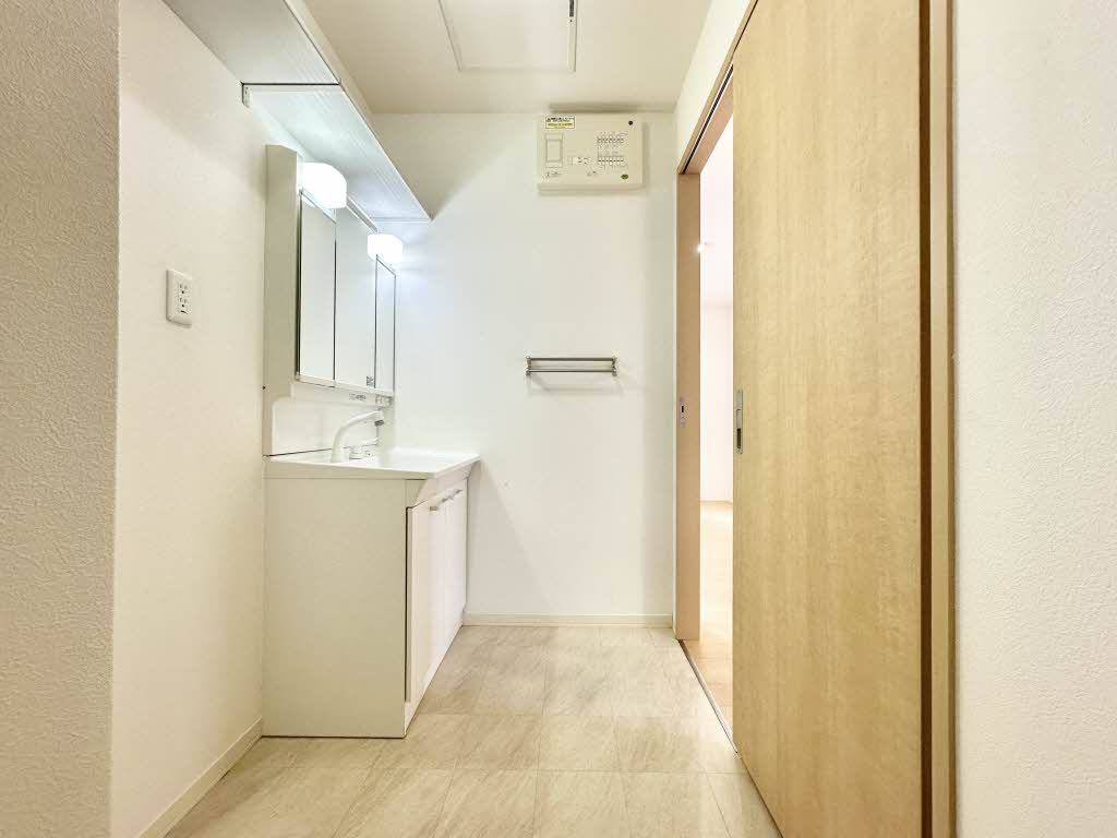 バトー　エメロード A102号-12