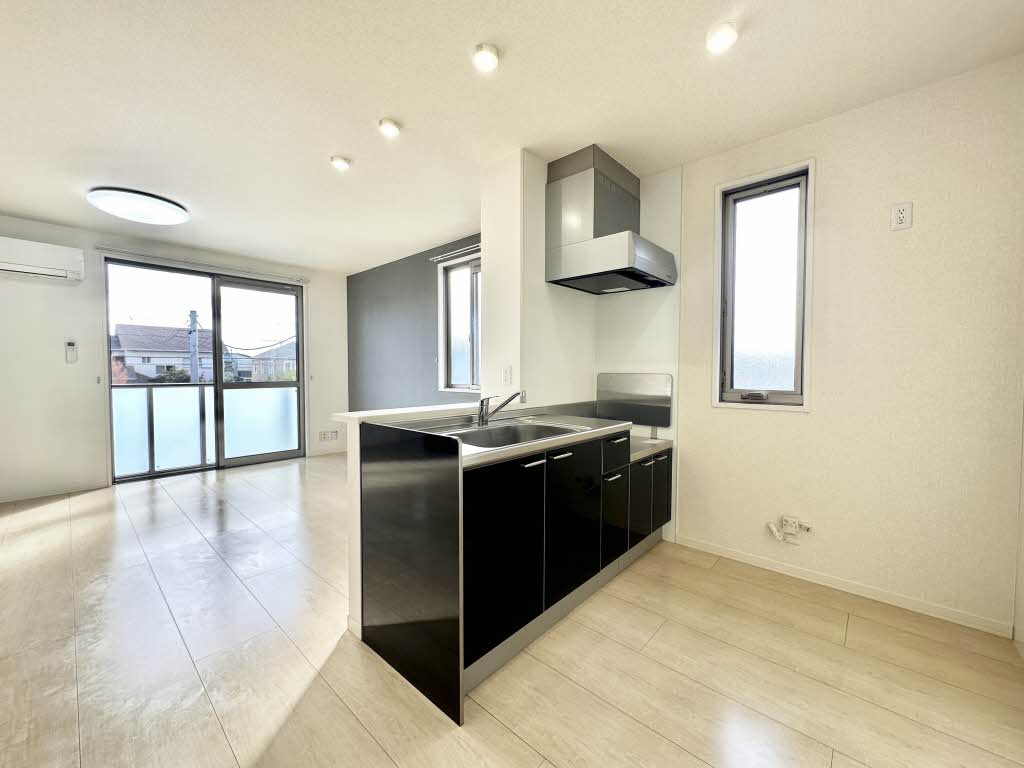 バトー　エメロード A202号-6