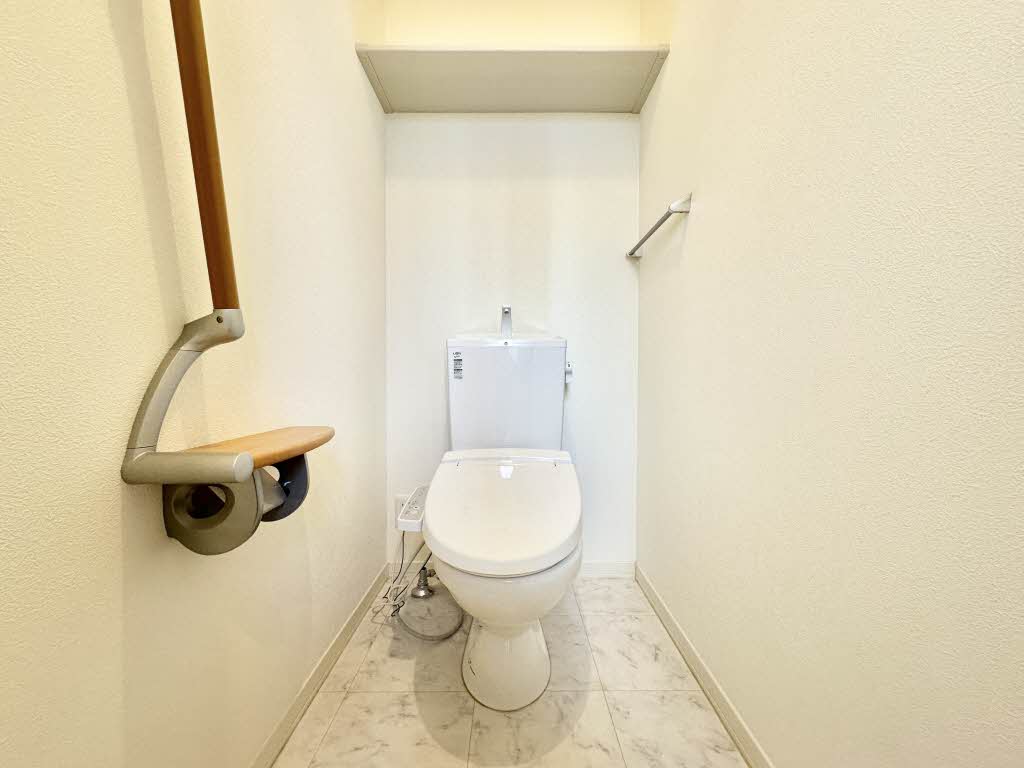 バトー　エメロード A202号-15