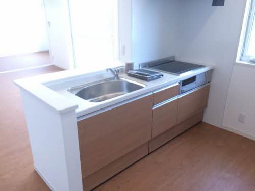 センタービレッジ E102号-6