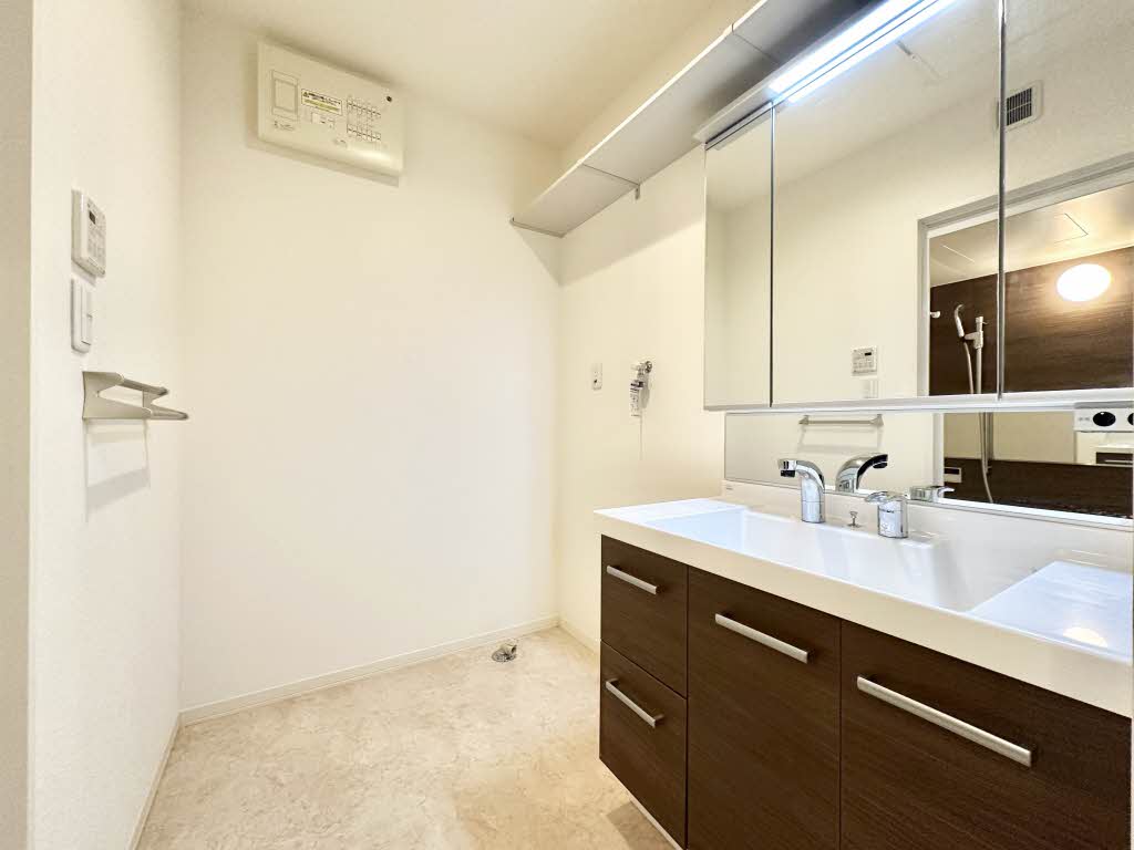 シャーメゾン鳥羽 0203号-13