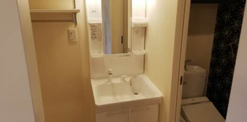 レヴェリー下本多町 0202号-6