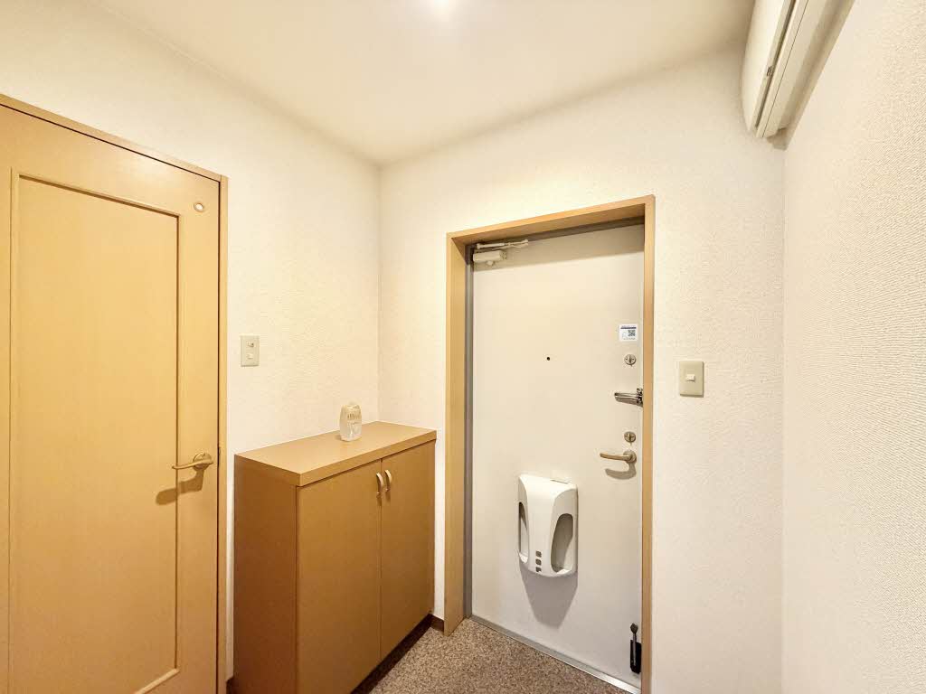 Bari Hills 0205号-15