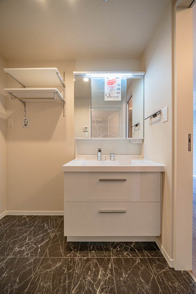 シャーメゾンサクラスクエア本郷 0103号-7