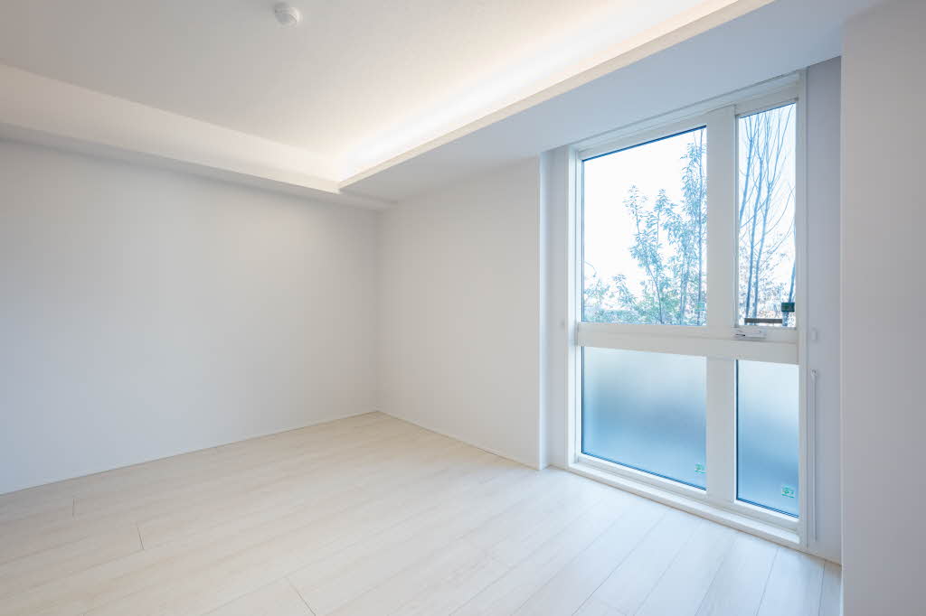 白壁　ＴＨＥ　ＧＡＲＤＥＮ 100号-6