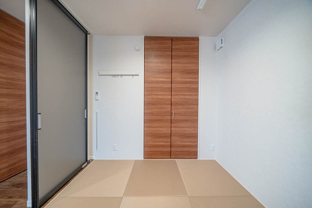 メゾン　シュクレ 0301号-8