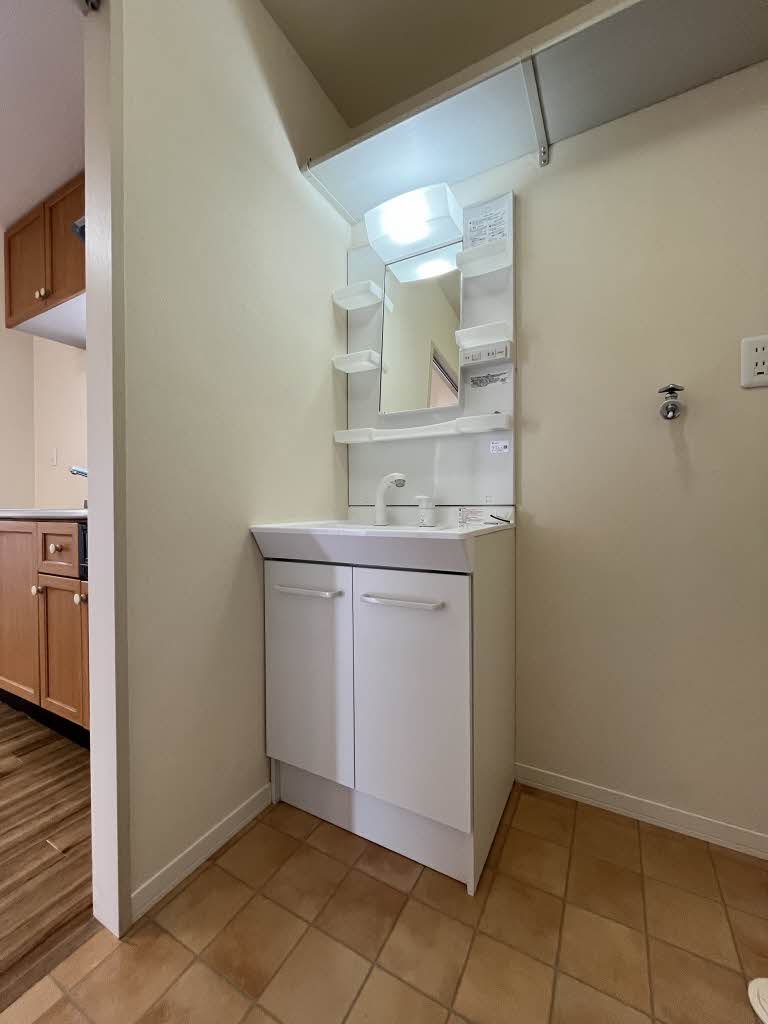 PETER RABIT PLAZA M101号-8