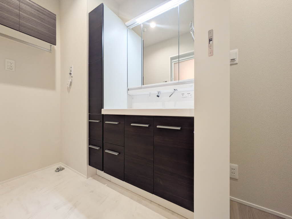 べレオ伊勢山 0201号-9