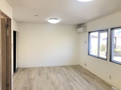 ダブルクルー B102号-2