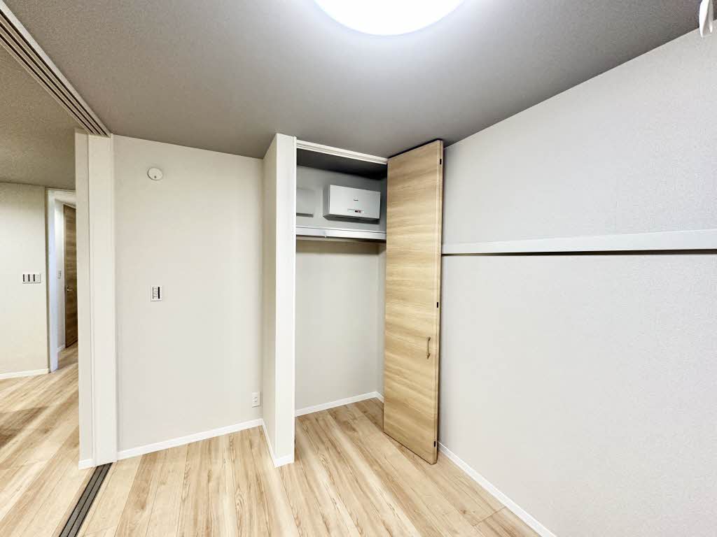 バトーエメロードＣ 0102号-8