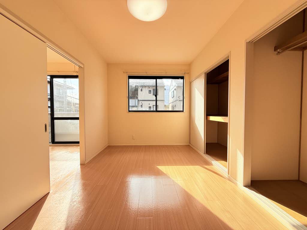 ベルメゾン徳間 B101号-3