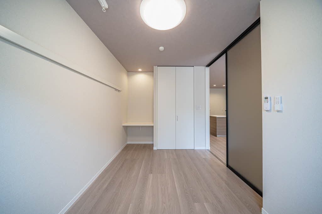 Ｓｈａｍａｉｓｏｎ　ｈｉｌｌｓ　白壁 0202号-6