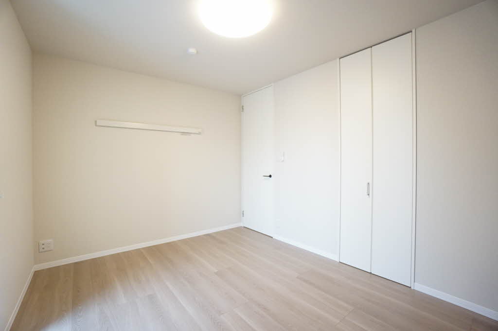 シャーメゾン菅大臣 0103号-9