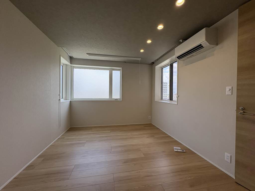 シャーメゾン国府宮駅前 0303号-5