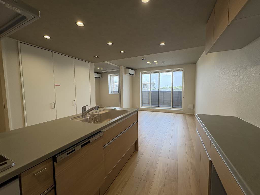 シャーメゾン国府宮駅前 0403号-2