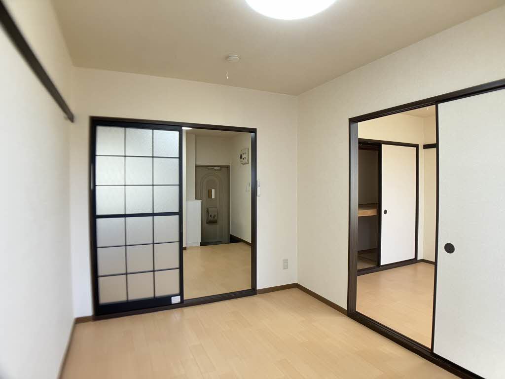 タウンコ-ト 0103号-2