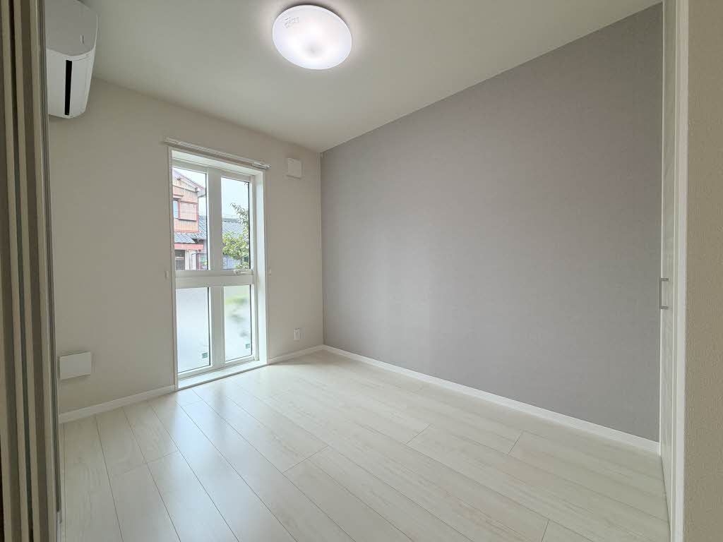 エスティーラ 0102号-6