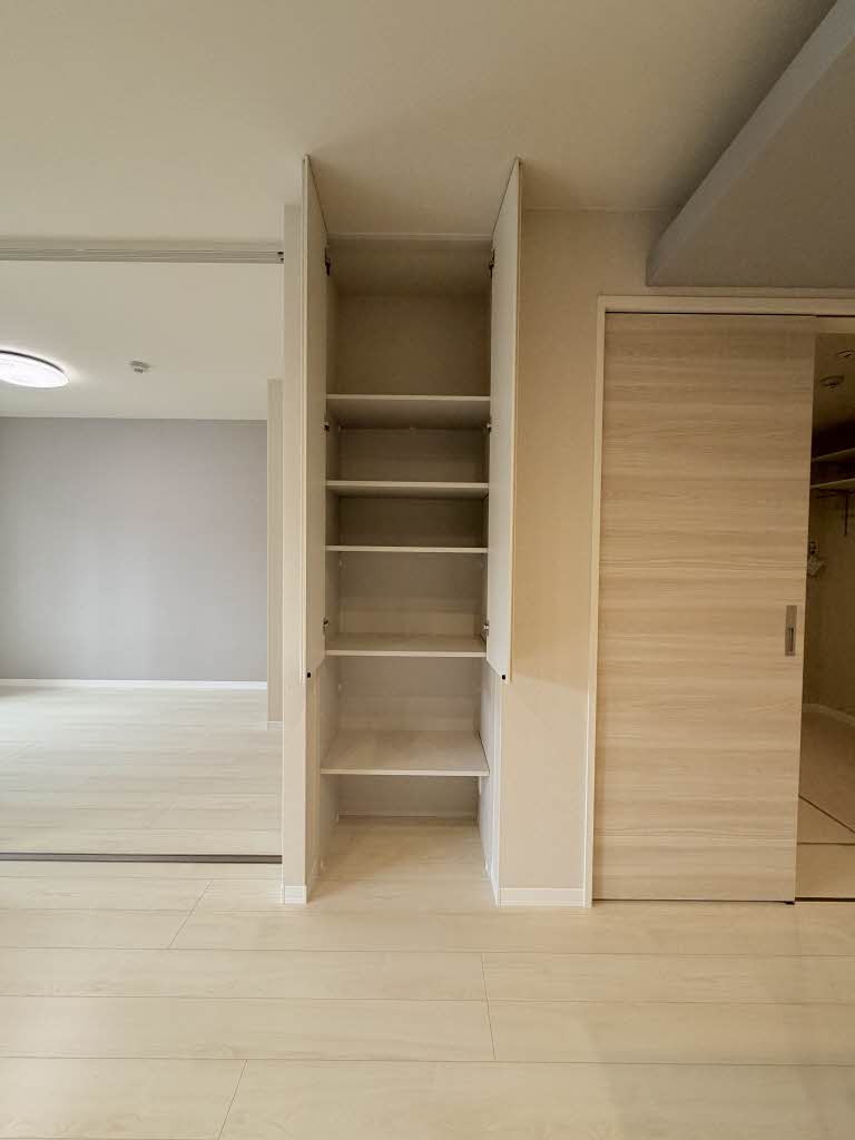 エスティーラ 0102号-8