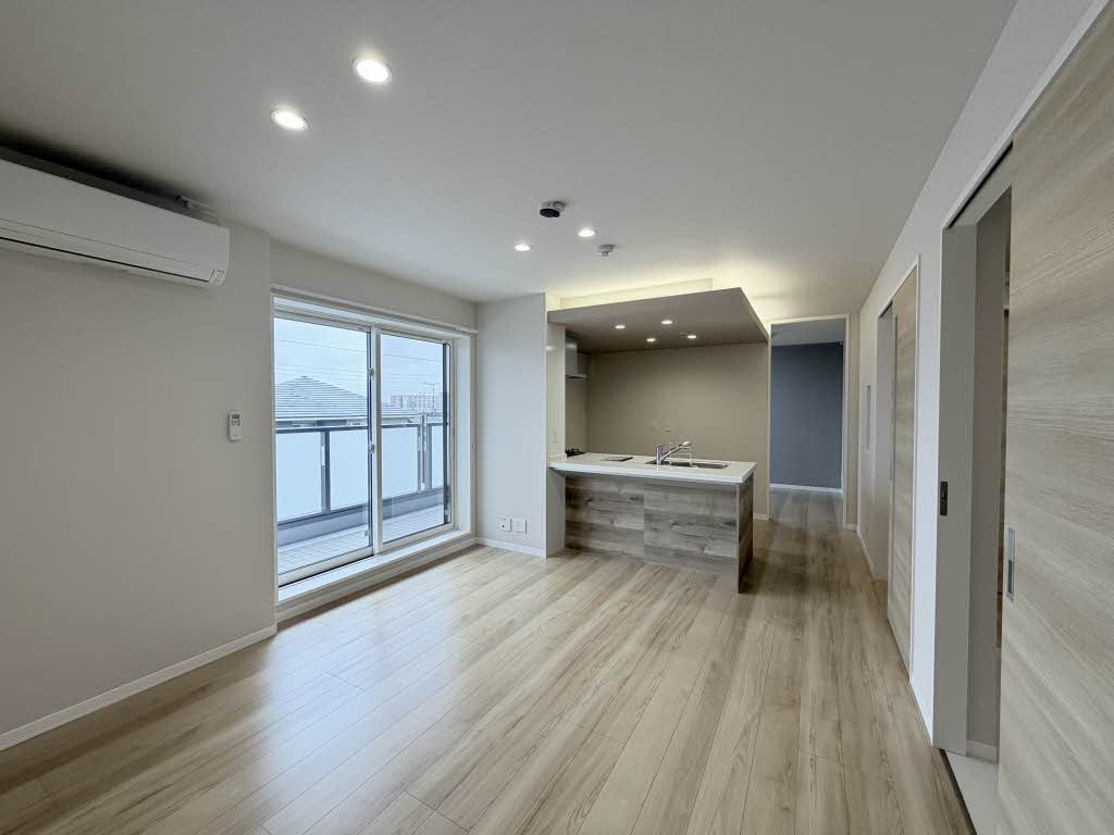 エスティーラ 0301号-3