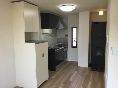 マ・シェリ・ハル 0202号-10