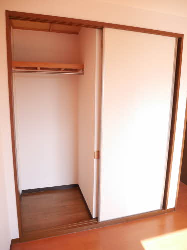 フレンドリー C202号-9