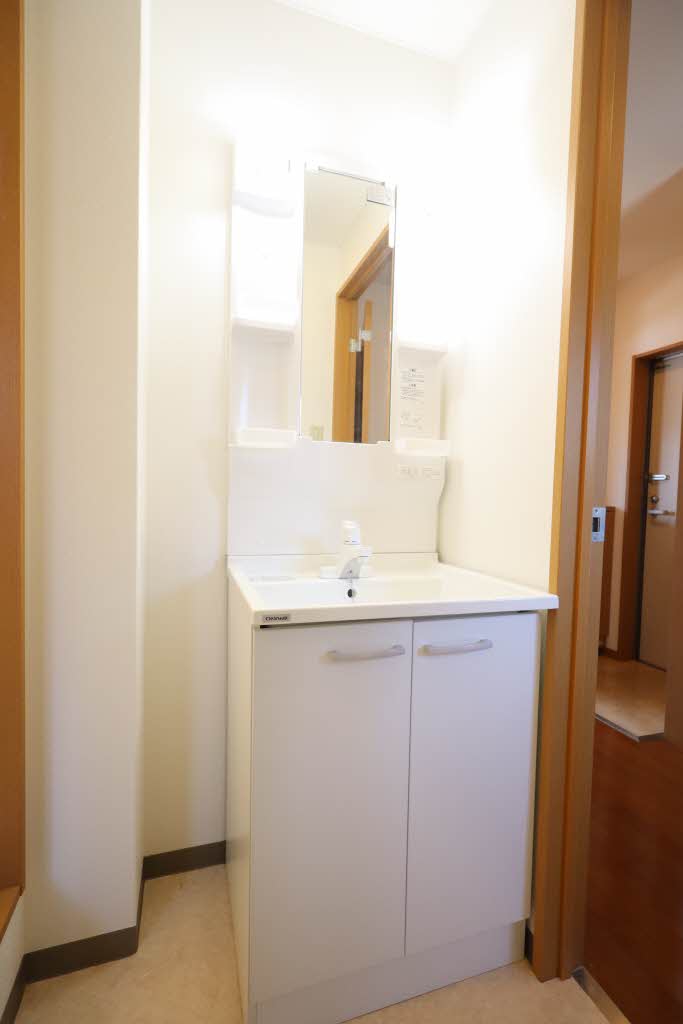 オアシス津 0101号-5