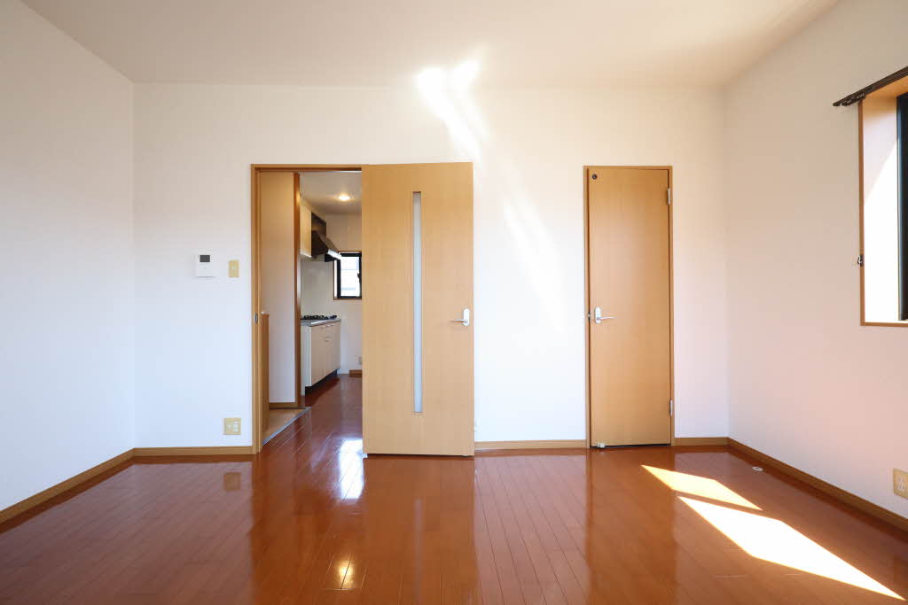 オアシス津 0101号-8