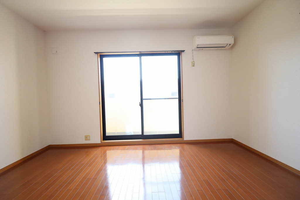 オアシス津 0102号-2