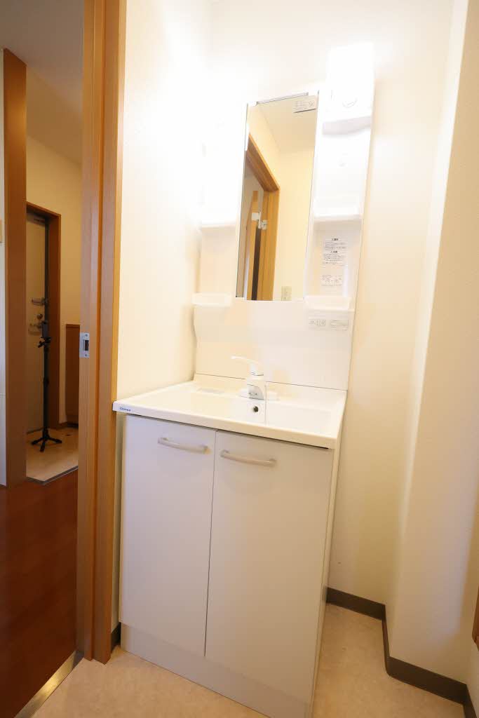 オアシス津 0102号-5