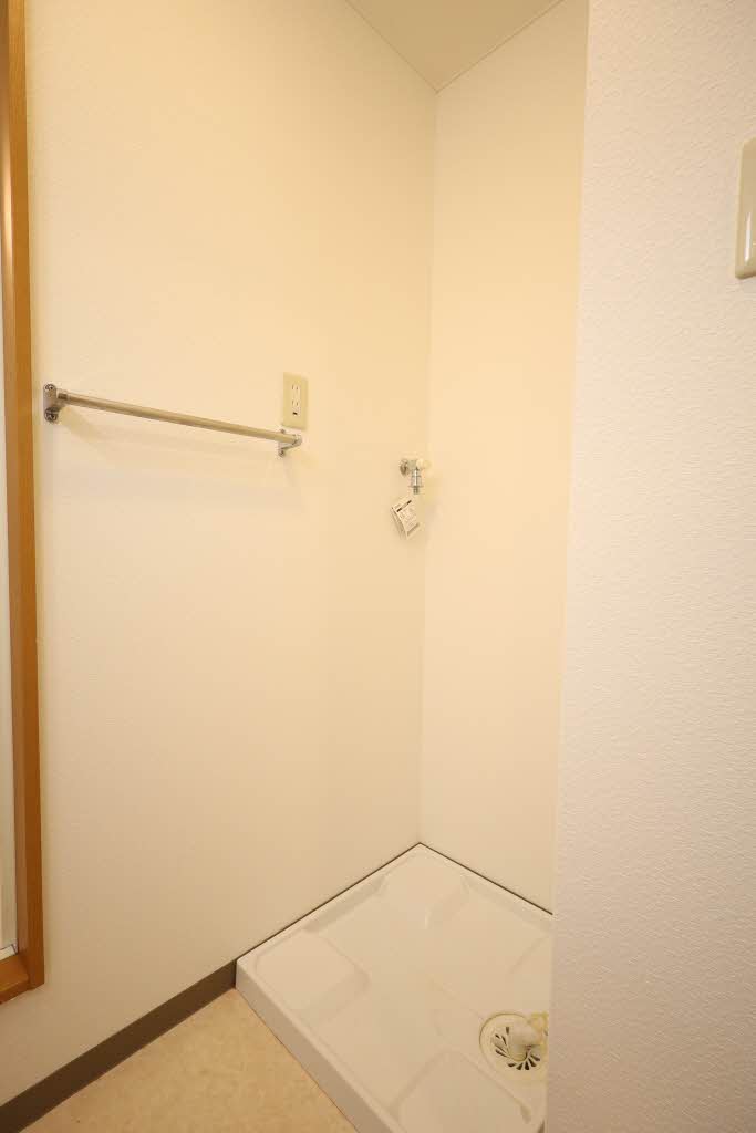 オアシス津 0102号-6