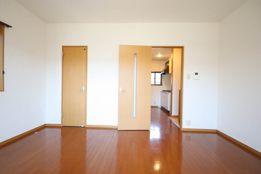 オアシス津 0102号-8