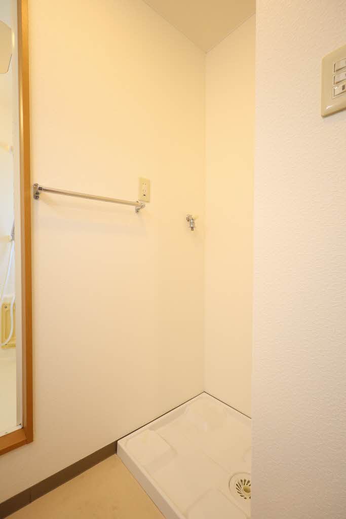 オアシス津 0202号-6