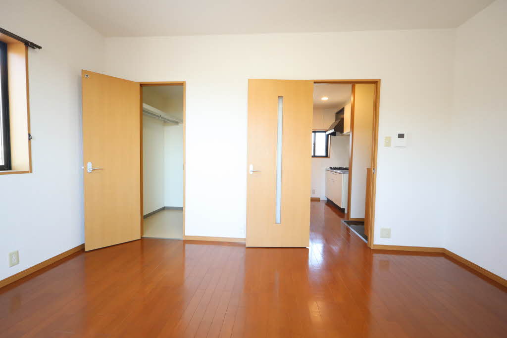 オアシス津 0202号-8