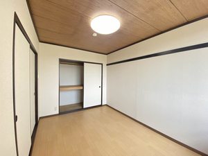 タウニー梶野 0201号-3