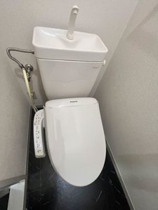 サンピア杭瀬 A102号-12