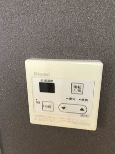 ルミエール大坂 A101号-8