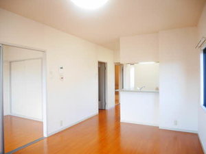 セルビア久美 0202号-4