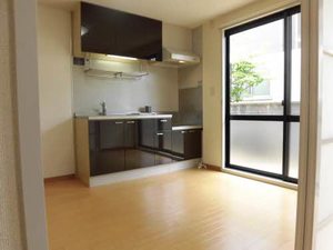 ヴィラ　リーリエ 0102号-2