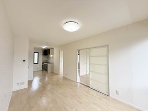 ハッピーコート A102号-2