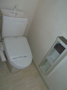 ハッピーコート B201号-6