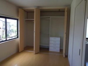 ハッピーコート B201号-8