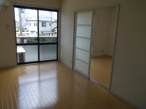 ハッピーコート B201号-10