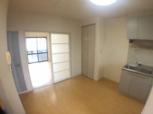 ディアス持川 A202号-2