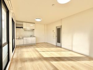 グランドールＡＫＩ B102号-2