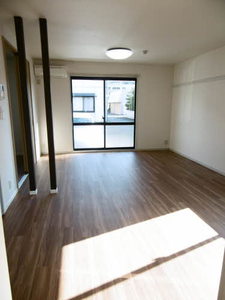 セントポーリア A103号-4