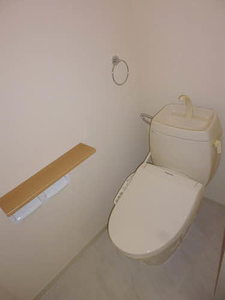 ファミール落合 C101号-5