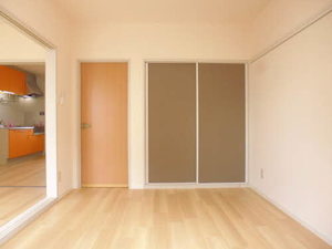 ファミール落合 C101号-10