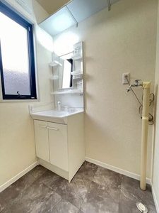 ディアス瓜田 B102号-8